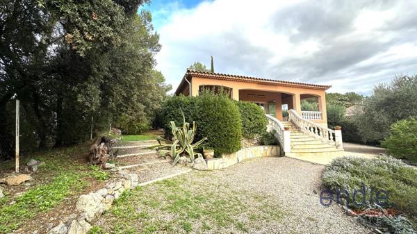 LORGUES. Villa 3 chambres,146m2 , Annexe et sous-sol