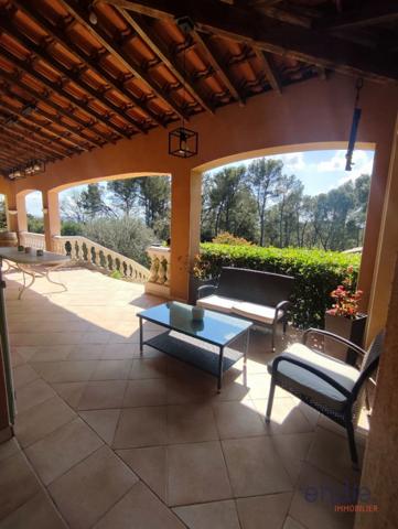 LORGUES. Villa 3 chambres,146m2 , Annexe et sous-sol