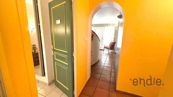 LORGUES. Villa 3 chambres,146m2 , Annexe et sous-sol