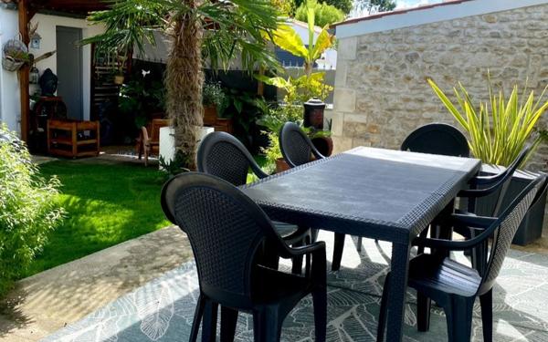 Maison à vendre    3 pièces •  Port-des-Barques