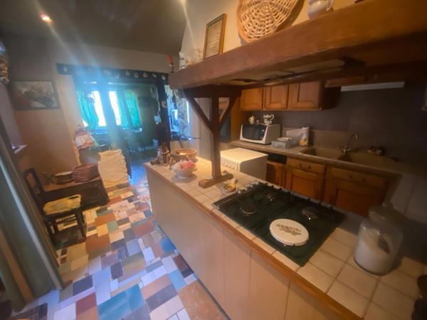 LA CLAYE 85320 15 MIN DES PLAGES ADORABLE MAISON EN PIERRES AVEC DEPENDANCES ET JARDIN CLOS A PRIX FOU