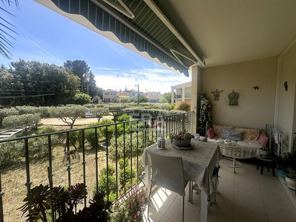 A VENDRE 83470 SAINT MAXIMIN LA SAINTE BAUME APPARTEMENT T3 62M² AVEC TERRASSE GARAGE ET PLACE DE PARKING