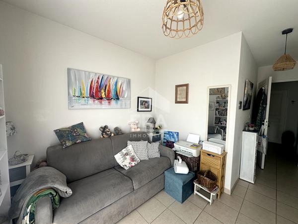 A VENDRE 83470 SAINT MAXIMIN LA SAINTE BAUME APPARTEMENT T3 62M² AVEC TERRASSE GARAGE ET PLACE DE PARKING