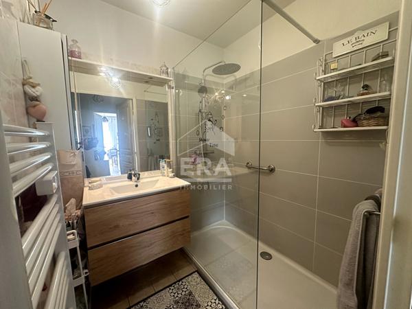 A VENDRE 83470 SAINT MAXIMIN LA SAINTE BAUME APPARTEMENT T3 62M² AVEC TERRASSE GARAGE ET PLACE DE PARKING