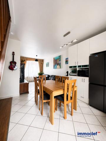 Vente Maison 83m 2 - 3 chambre(s) - La Madeleine, • Réf. VM451
