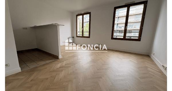 Location Studio 29.91 m² - Rueil-malmaison 92500