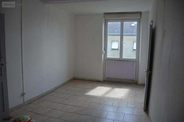 Maison à vendre à Bouessay en Mayenne (53290), ref : 53039-370