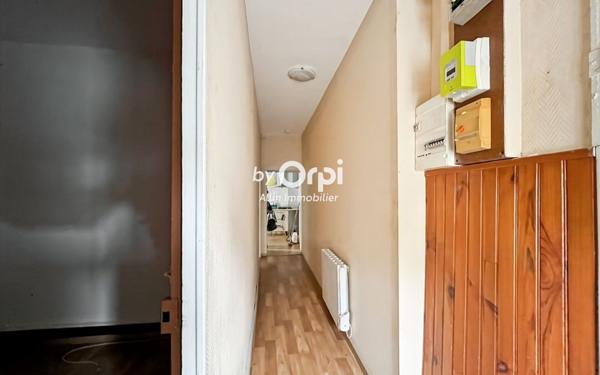 Maison à vendre    2 pièces •  Montmarault