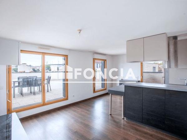 À vendre Appartement 4 pièces 70.75 m² - Saint-denis 93200