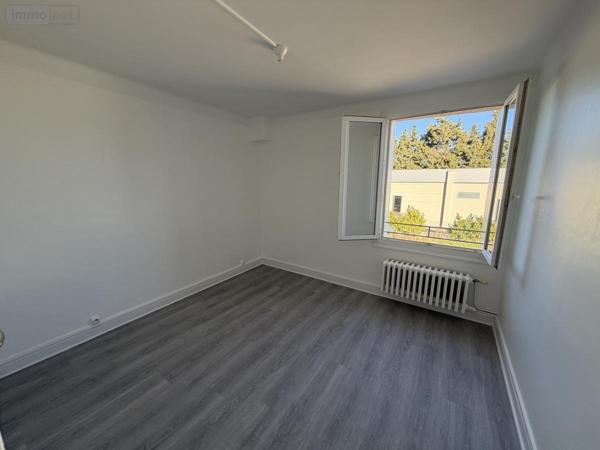 Appartement à louer à Pierrelatte dans la Drôme (26700), ref : 26060-L109