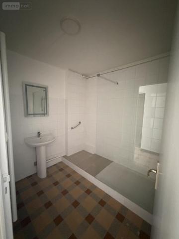 Appartement à louer à Pierrelatte dans la Drôme (26700), ref : 26060-L109