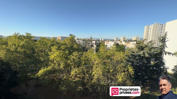 Appartement Venissieux 4 pièce(s) 81.63 m2