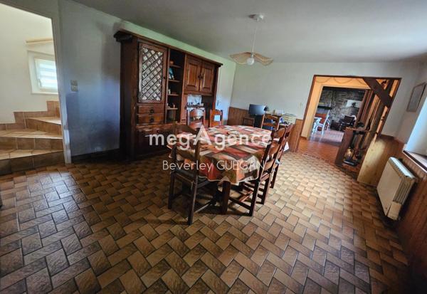 Maison à LANDEBAERON, 22140 - 5 pièces 139m²