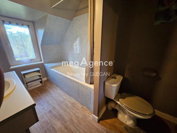 Maison à LANDEBAERON, 22140 - 5 pièces 139m²