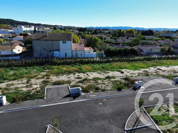 Terrain à vendre  364 m2 CHATEAURENARD - 13