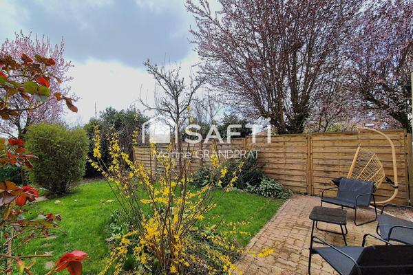 Maison rénovée avec jardin calme, proche centre ville