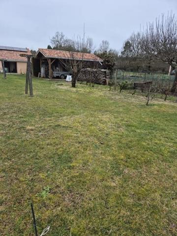 Terrain à vendre |  Saint-Perdon |  892 m²