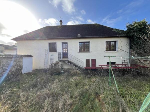 Maison à vendre |  Couhé |  4 pièces | 107 m²