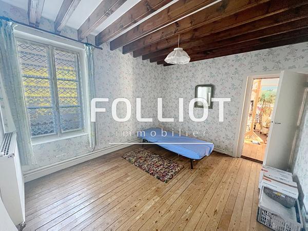 A VENDRE 10 MN SAINT LO Maison dans bourg tous commerces 50680