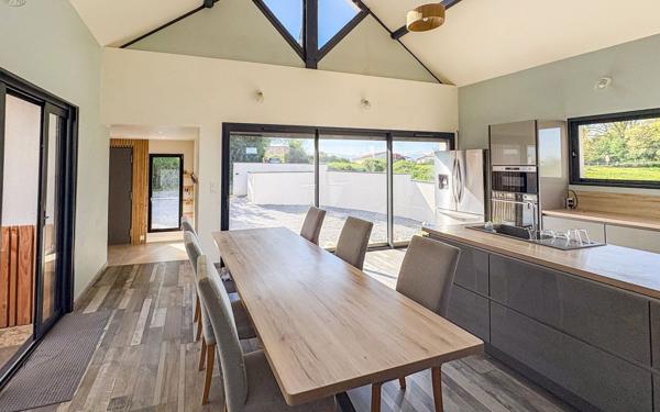 Maison à vendre    4 pièces •  Serres-Castet