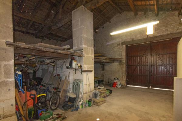 Charmante maison de village de 3 chambres avec piscine près de Jarnac