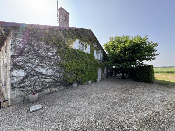 Maison 9 pièces à vendre à Berneuil
