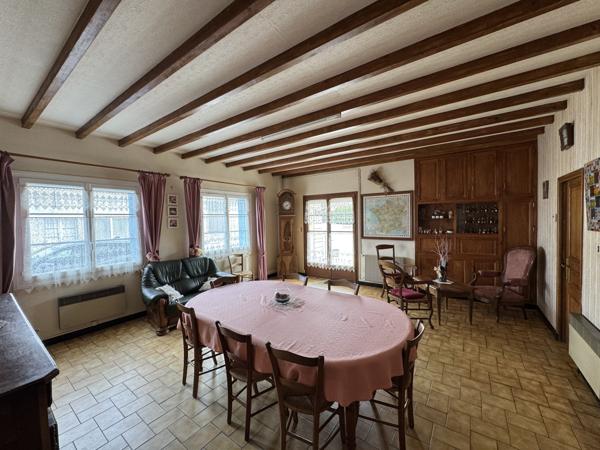 Maison 9 pièces à vendre à Berneuil