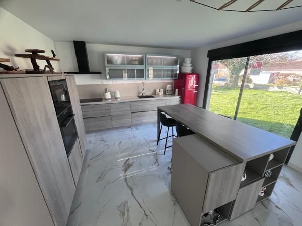 AIXE SUR VIENNE – Maison plain-pied récente – 203 000 € HAI