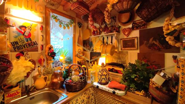 L'Isle-sur-la-Sorgue (84800) Studio lumineux au cœur de la " Venise provençale "