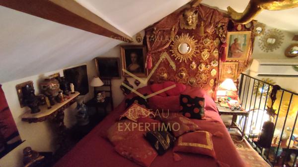 L'Isle-sur-la-Sorgue (84800) Studio lumineux au cœur de la " Venise provençale "