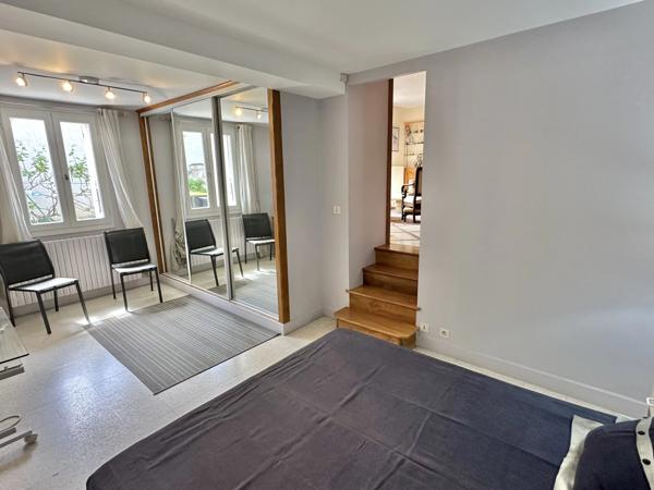 Superbe maison rénovée avec piscine, à proximité de Mansle