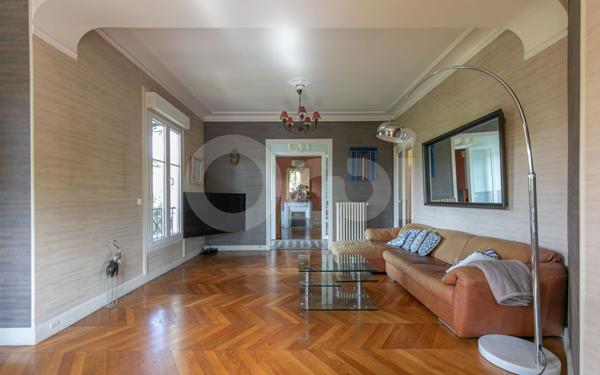 Maison à vendre    9 pièces •  Sucy-en-Brie