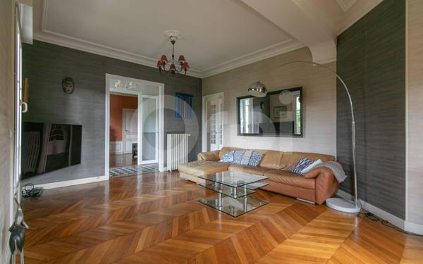 Maison à vendre    9 pièces •  Sucy-en-Brie