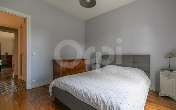 Maison à vendre    9 pièces •  Sucy-en-Brie