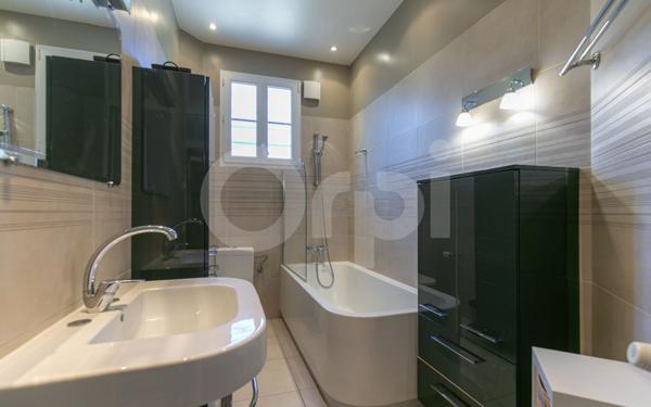 Maison à vendre    9 pièces •  Sucy-en-Brie