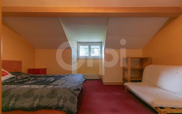 Maison à vendre    9 pièces •  Sucy-en-Brie
