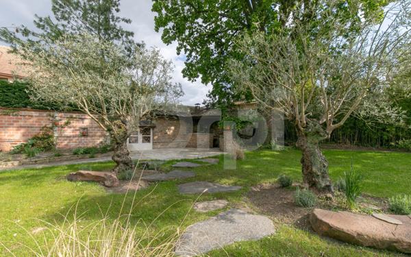 Maison à vendre    9 pièces •  Sucy-en-Brie