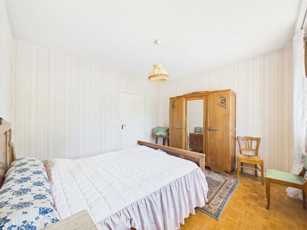 Appartement T3 avec balcon, cave et stationnement Avenue Victor Hugo