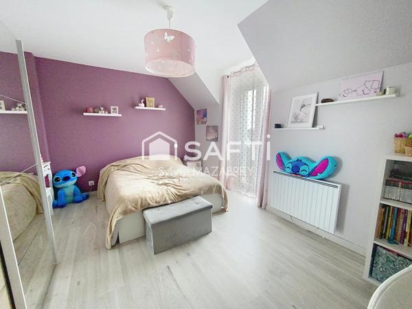 À découvrir sans tarder ! Charmante maison 5 pièces – 122 m² avec jardin et sous-sol total