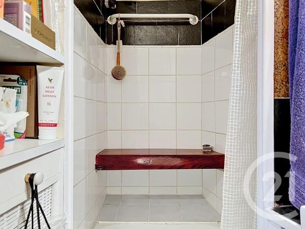 Appartement à vendre  3 pièces - 42,60 m 2   PARIS  - 75018