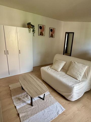 Appartement Thiais 1 pièce 28.51 m2