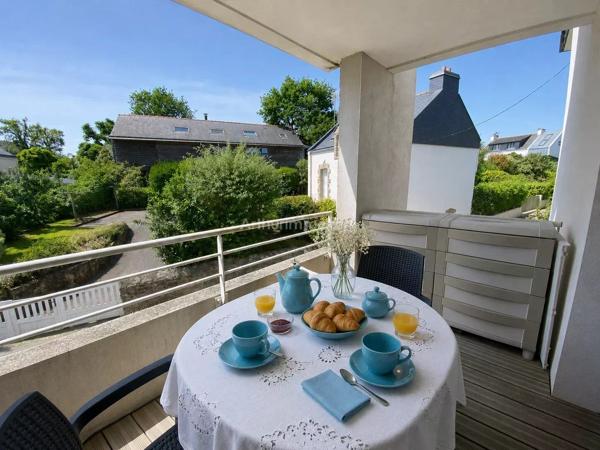 Vente                                                      Appartement
                        
                     4 pièces                      80 m2                     à Le Bono