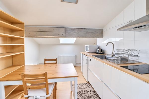 BORDEAUX BASTIDE – Immeuble mixte de 10pièces