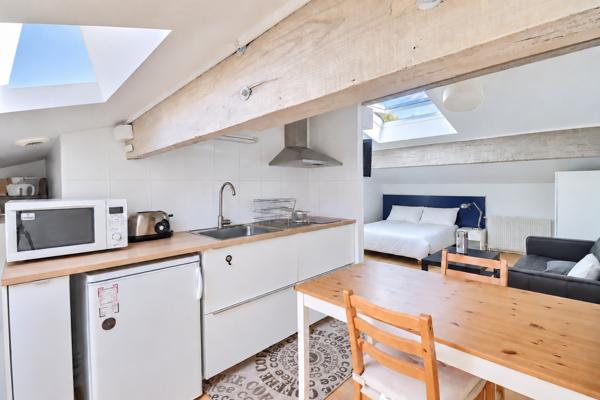 BORDEAUX BASTIDE – Immeuble mixte de 10pièces