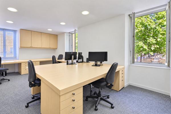 BORDEAUX BASTIDE – Immeuble mixte de 10pièces