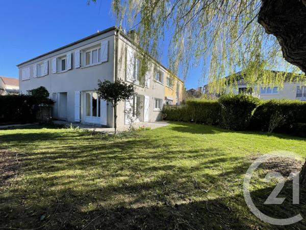 Maison à vendre  4 pièces - 83,80 m2 MAUREPAS - 78