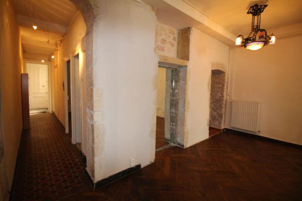 Lyon (69002) T3 meublé au coeur de lyon rue Grenette, Disponible courant décembre !