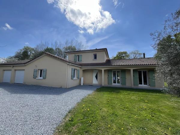 Superbe maison familiale avec piscine chauffée