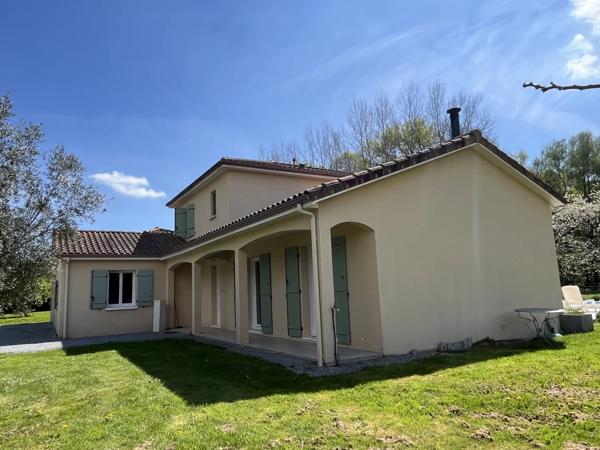 Superbe maison familiale avec piscine chauffée