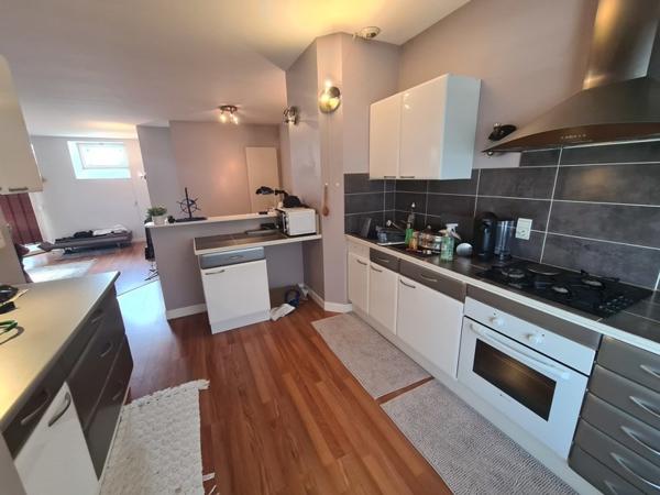 Immeuble à vendre 337 920 € Issoudun 298 m² DPE D